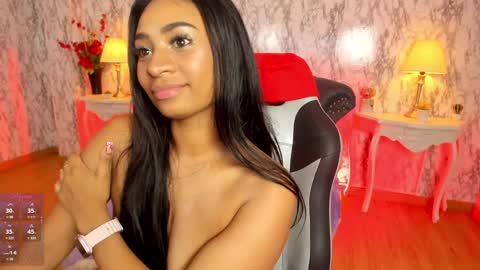 Amelia      GTM-5 817       IG Spicychoco am online show from 02/01/25, 09:08