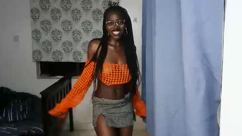 spicysashaa online show from 09/24/25, 10:35