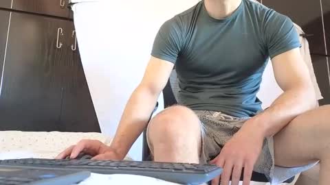 Marco. When Im offline you can view premium content in bio online show from 09/15/25, 08:14