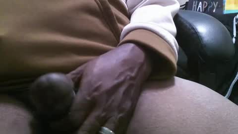 Snapshot of spiderwebb69 chatting on 12/05/24, 04:44 spiderwebb69 online show from 12/05/24, 04:44