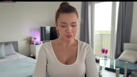 spirit euphoria online show from 04/13/26, 09:15