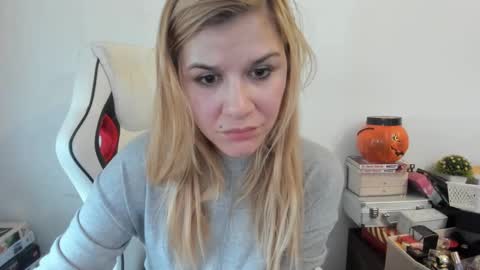 Snapshot of spiritual____ chatting on 01/29/25, 03:04 FREE ONLY FANSy online show from 01/29/25, 03:04