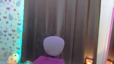 Kimmy online show from 09/18/25, 09:44