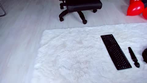 Anna online show from 02/12/25, 04:22