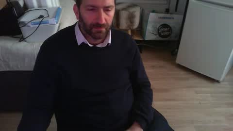 Faby online show from 02/11/25, 10:37