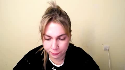 Snapshot of sport_tall_karina chatting on 05/01/26, 07:57 Karina online show from 05/01/26, 07:57