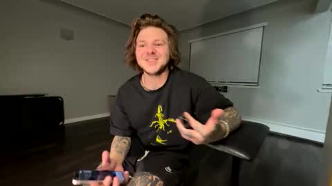 sportsfreak1619 online show from 11/26/25, 07:09