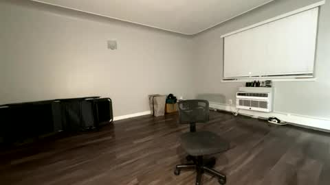 sportsfreak1619 online show from 11/28/25, 05:43