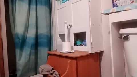 Snapshot of spraytec51500 chatting on 09/18/25, 01:02 spraytec51500 online show from 09/18/25, 01:02