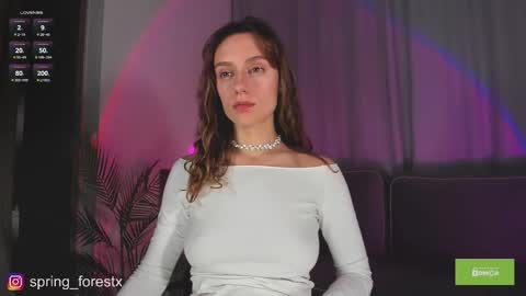 Lilly  online Monday - Friday ask time in pm online show from 10/21/25, 12:28