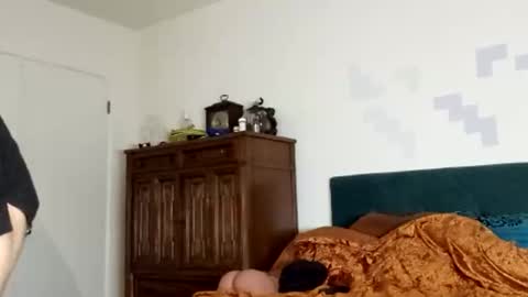 springs77 online show from 11/08/25, 10:15