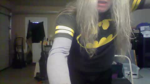 Snapshot of spunslut212 chatting on 09/19/25, 10:49 spunslut212 online show from 09/19/25, 10:49