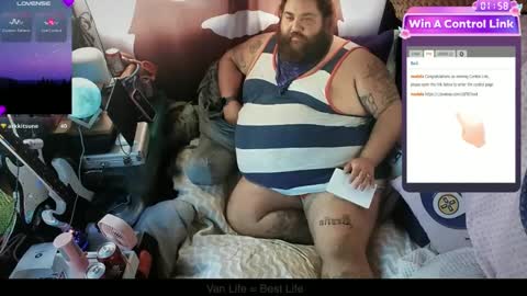 Your Pal Squeaks online show from 12/13/24, 08:37