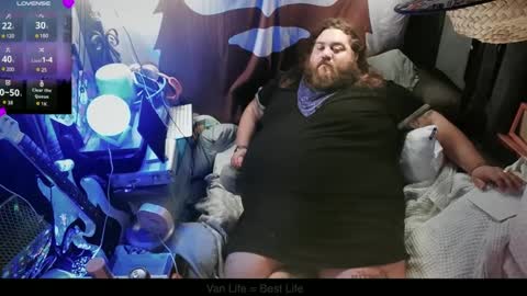 Your Pal Squeaks online show from 12/15/24, 04:51