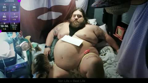 Your Pal Squeaks online show from 12/18/24, 05:59