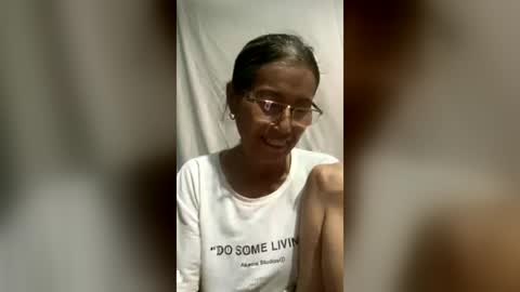 Snapshot of squirt0120 chatting on 06/23/26, 04:32 squirt0120 online show from 06/23/26, 04:32