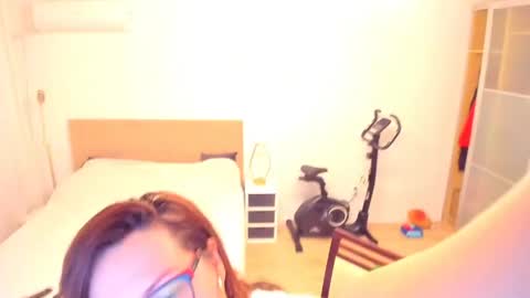 Snapshot of squirt_kimmm chatting on 05/14/26, 05:53 Kim online show from 05/14/26, 05:53
