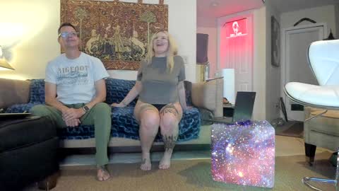 Roxy Day  Mossimo Knight online show from 01/05/25, 01:03