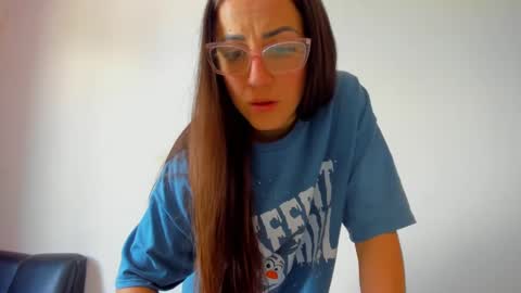 Tati online show from 01/16/25, 03:35