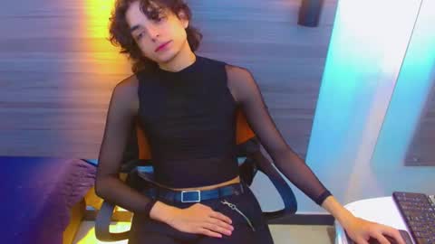 Snapshot of sr_bonnyethan chatting on 05/05/26, 12:57 ethan online show from 05/05/26, 12:57