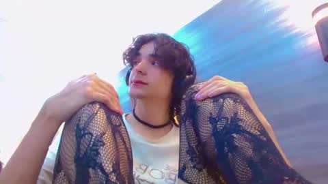 Snapshot of sr_bonnyethan chatting on 05/07/26, 01:16 ethan online show from 05/07/26, 01:16