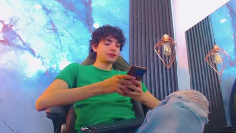 Snapshot of sr_bonnyethan chatting on 06/15/26, 01:24 ethan online show from 06/15/26, 01:24