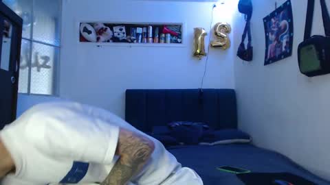 sr_porn01 online show from 12/26/24, 04:04