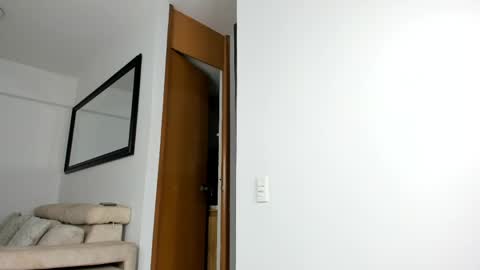 Snapshot of sr_smit_hot chatting on 05/20/26, 09:54 ANDR online show from 05/20/26, 09:54