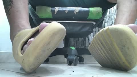 sr master cum its my old account online show from 09/15/25, 04:12