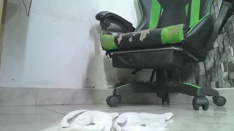 sr master cum its my old account online show from 12/13/25, 07:53