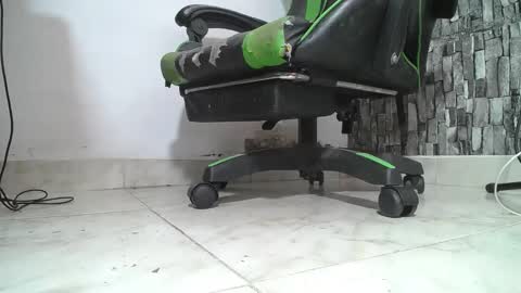 sr master cum its my old account online show from 06/05/26, 06:02