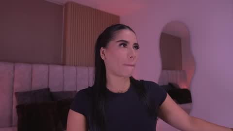 samantha online show from 04/20/26, 07:15