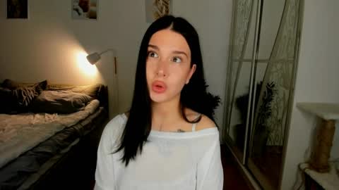 Hey guys i miss you so much  online show from 05/05/26, 10:18
