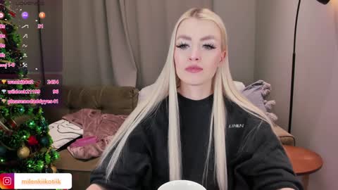 Alexandra online show from 12/29/24, 06:49