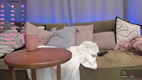 Alexandra online show from 01/31/25, 09:05