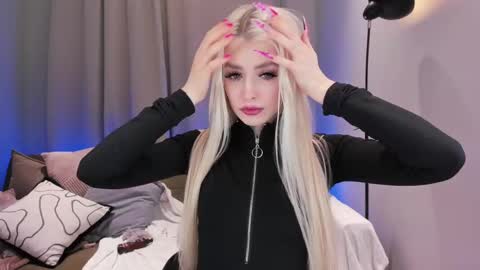 Alexandra online show from 03/07/25, 05:28