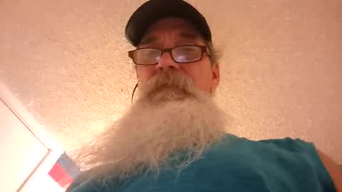 Snapshot of ssdrums3 chatting on 10/11/25, 08:40 ssdrums3 online show from 10/11/25, 08:40