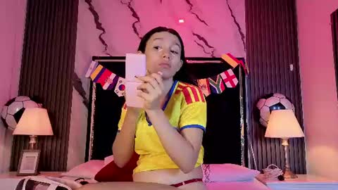 Snapshot of ssexcouple chatting on 06/27/26, 10:53 Try my private online show from 06/27/26, 10:53