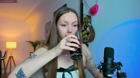 Anni if Im offline for a long time Im depressed feel free to support me offline online show from 02/25/25, 02:54