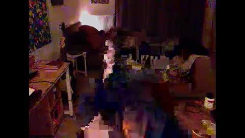 Snapshot of ssnttsnttsnss chatting on 12/08/24, 05:50 Roger online show from 12/08/24, 05:50