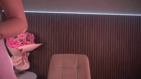 Snapshot of sssecretgirlfriend chatting on 09/26/25, 05:11 Kate online show from 09/26/25, 05:11