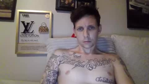 Snapshot of st3v3n_matt143 chatting on 06/09/26, 02:56 BI TATTED GUYS CHILLN online show from 06/09/26, 02:56