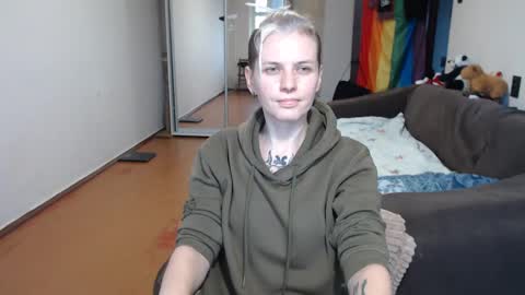 Snapshot of stacey_hot_01 chatting on 12/16/24, 06:53 Stacey online show from 12/16/24, 06:53