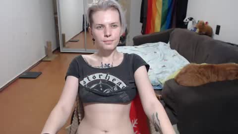 Snapshot of stacey_hot_01 chatting on 01/25/25, 11:32 Stacey online show from 01/25/25, 11:32