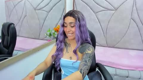 Stacey lee online show from 10/30/25, 07:25