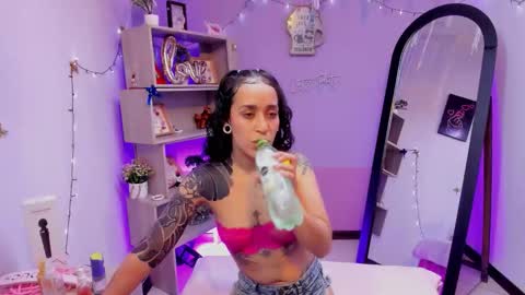 Stacey lee online show from 02/20/26, 08:09