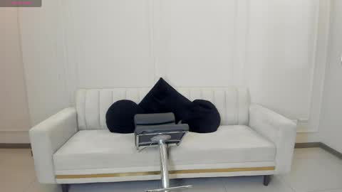 Snapshot of staceywood_ chatting on 05/31/26, 10:55 Stacy Woods online show from 05/31/26, 10:55