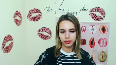 Stacy online show from 12/08/24, 06:17