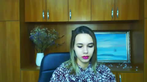 Stacy online show from 12/14/24, 07:40