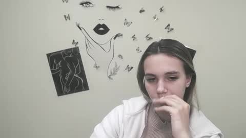 Stacy online show from 12/22/24, 05:32